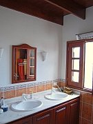 ba&ntilde;o