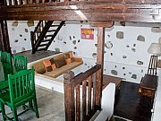 Sal&oacute;n