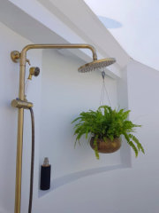 ba&ntilde;o