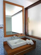 ba&ntilde;o