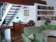 Sal&oacute;n
